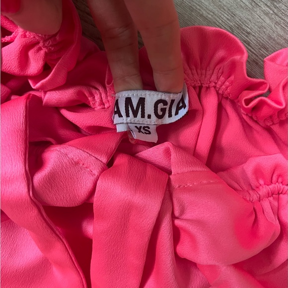 I am Gia Top - Picture 4 of 4